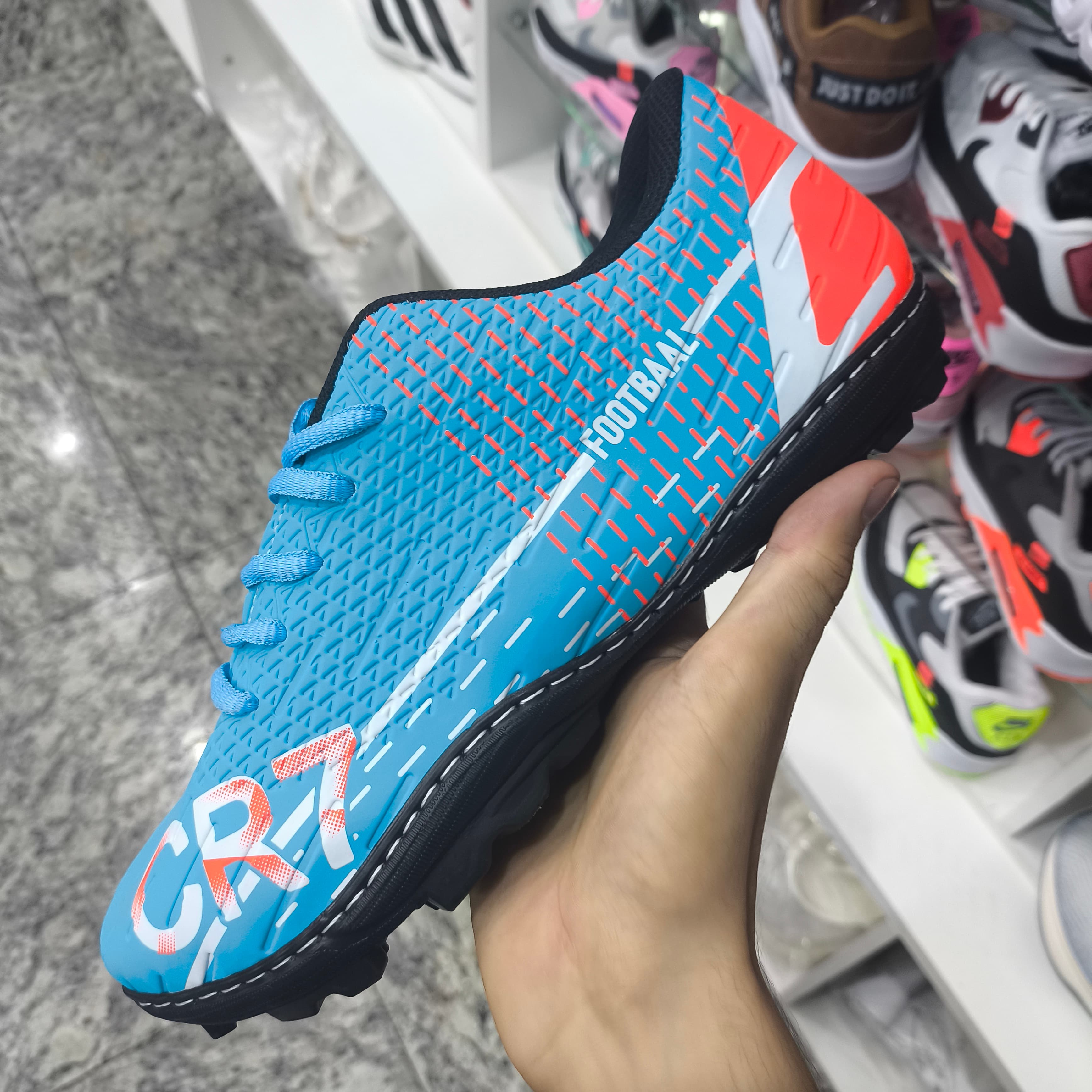 Chuteira Society cor 5