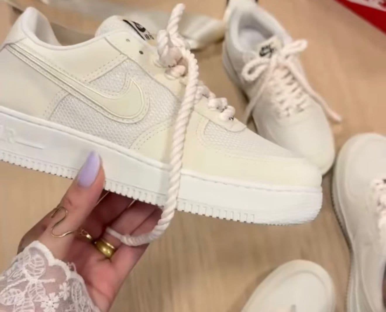 Airforce Premium cor 32