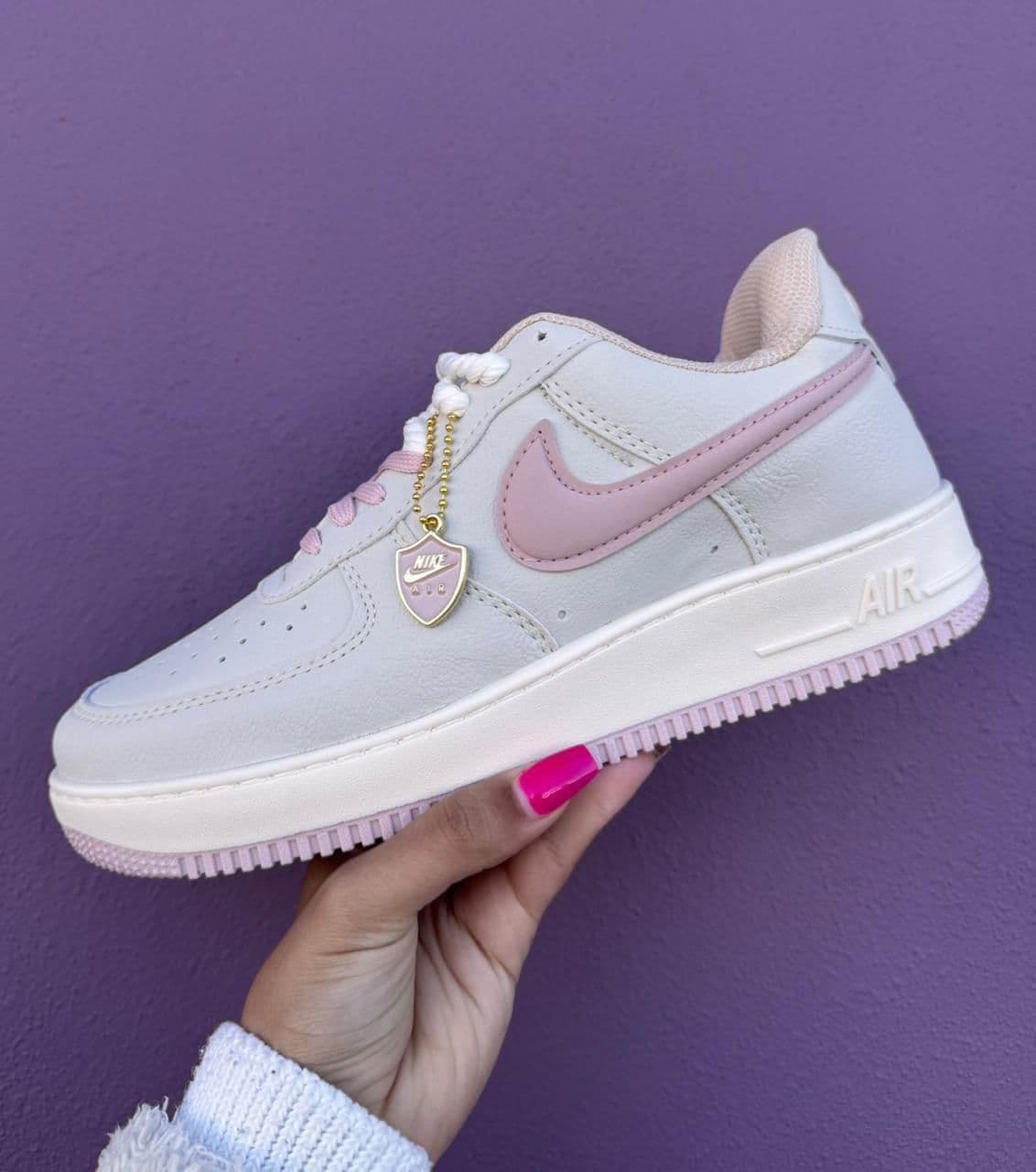 Airforce Premium cor 4